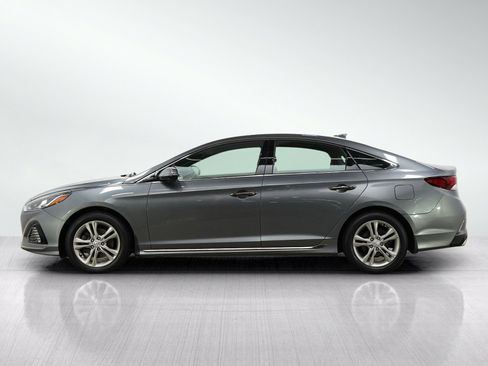 Used 2018 Hyundai Sonata Sport FWD image 2