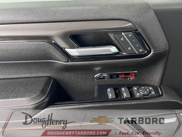 Used 2023 GMC Sierra 1500 AT4 w/ Technology Package AWD/4WD image 25