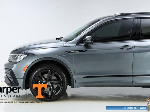 Used 2023 Volkswagen Tiguan SE R-Line image 3