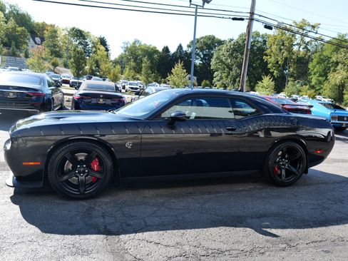 Used 2015 Dodge Challenger SRT Hellcat image 74