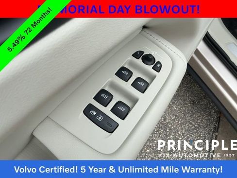 Certified 2023 Volvo XC60 T8 Plus w/ Protection Package Premier AWD/4WD image 28