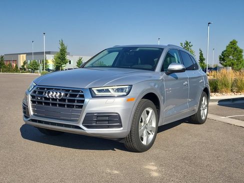 Used 2018 Audi Q5 2.0T Premium Plus w/ Premium Plus Package AWD/4WD image 4