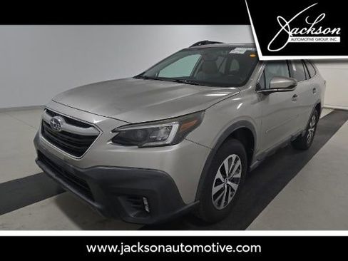 Used 2020 Subaru Outback Premium image 1