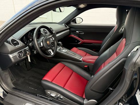 Used 2019 Porsche 718 Cayman image 30