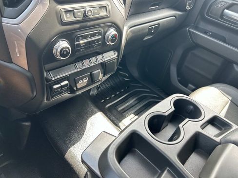 Used 2022 GMC Sierra 2500 Pro w/ Convenience Package RWD image 27