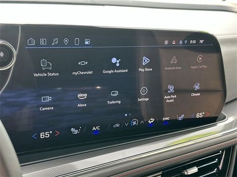 Used 2025 Chevrolet Suburban RST image 40