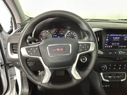 Used 2023 GMC Terrain SLE FWD image 14