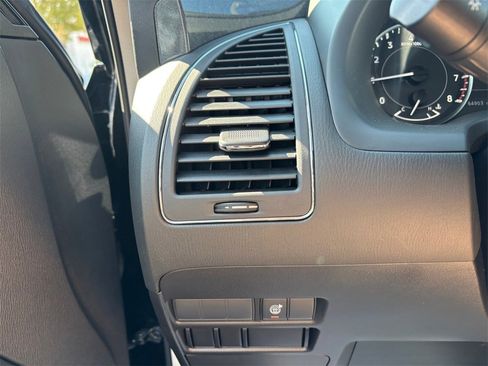 Used 2023 Nissan Armada SV image 23