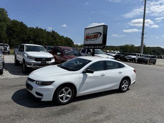 Used 2018 Chevrolet Malibu LS image 1