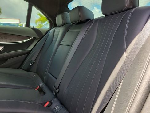 Used 2022 Mercedes-Benz E 350 Sedan w/ AMG Line Exterior image 8