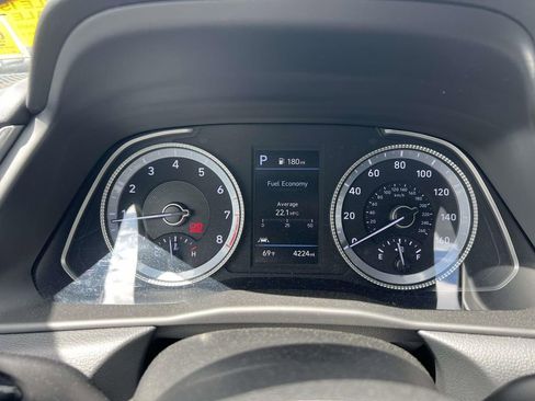 Certified 2023 Hyundai Sonata SEL w/ Preferred Accessory Package FWD image 25