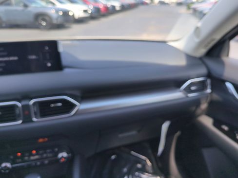 New 2025 MAZDA CX-5 AWD 2.5 S w/ Select Package image 17