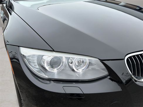 Used 2013 BMW 328i Convertible image 10