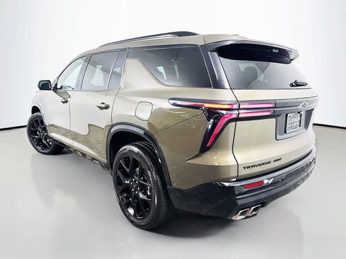 Used 2024 Chevrolet Traverse RS AWD/4WD image 5