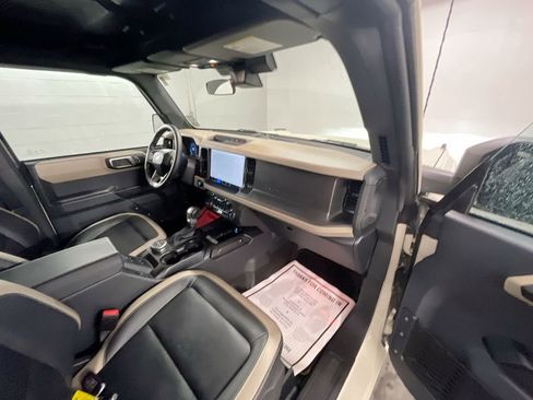 Used 2025 Ford Bronco Big Bend image 28