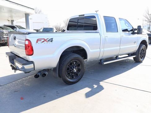 Used 2016 Ford F250 Lariat w/ Lariat Ultimate Package image 6