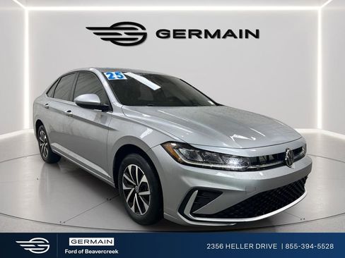 Used 2025 Volkswagen Jetta S FWD image 1