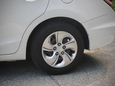Used 2014 Honda Civic LX image 23