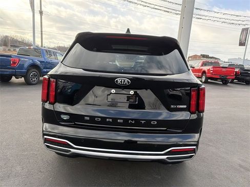 Used 2021 Kia Sorento SX image 4