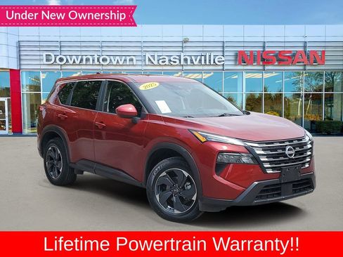 Certified 2025 Nissan Rogue SV AWD/4WD image 1