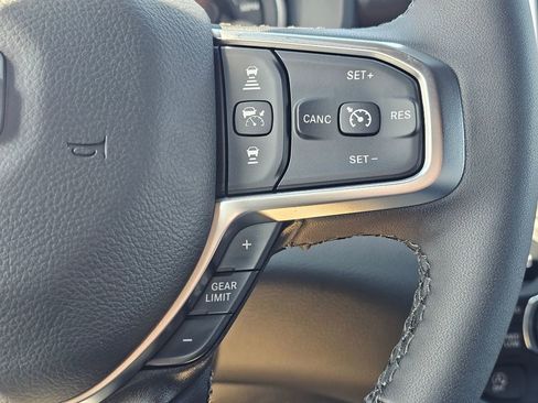 New 2026 RAM 1500 4x4 Crew Cab image 20