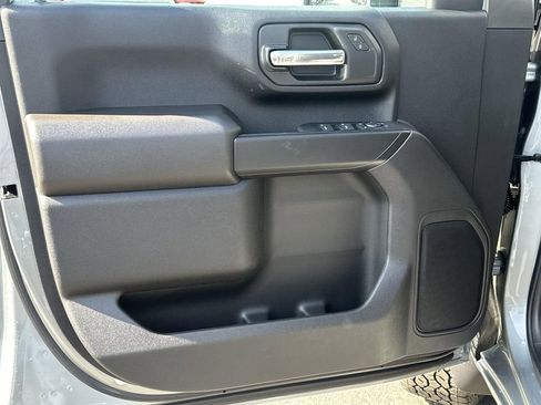 Used 2024 Chevrolet Silverado 2500 Custom w/ Custom Value Package image 14