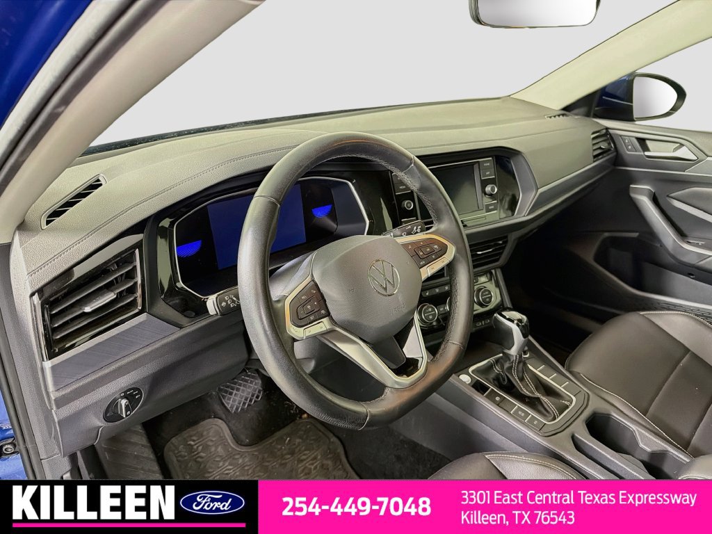 Used 2024 Volkswagen Jetta SE FWD image 10