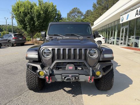 Used 2022 Jeep Wrangler Unlimited Rubicon w/ LED Lighting Group AWD/4WD image 3
