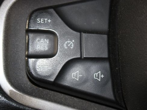 Used 2021 Ford Bronco Big Bend AWD/4WD image 24