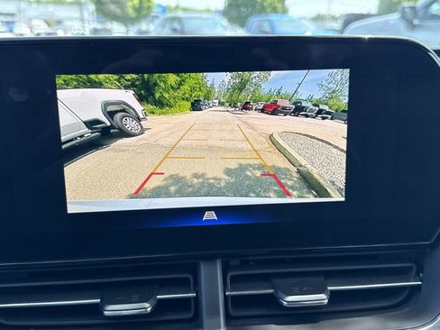 Used 2025 Chevrolet Trax ACTIV w/ Driver Confidence Package FWD image 24
