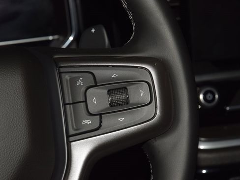 Used 2025 Chevrolet Silverado 1500 High Country w/ Midnight Edition image 37