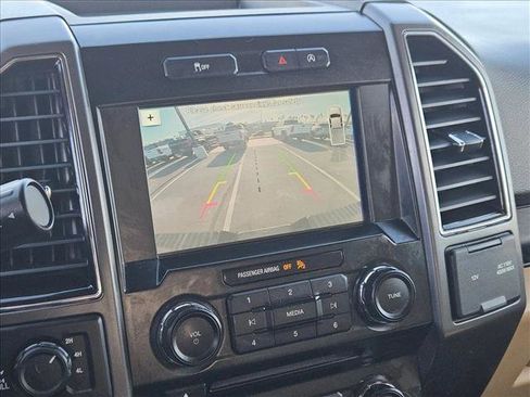 Used 2018 Ford F150 XLT w/ Equipment Group 302A Luxury image 14