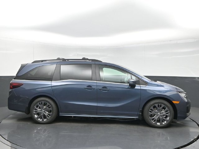 New 2027 Honda Odyssey Touring image 7