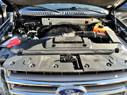 Used 2016 Ford Expedition Limited w/ Equipment Group 301A image 40