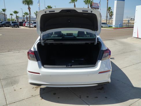 New 2026 Honda Civic Sport Touring image 7