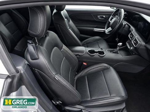 Used 2025 Ford Mustang Premium RWD image 11