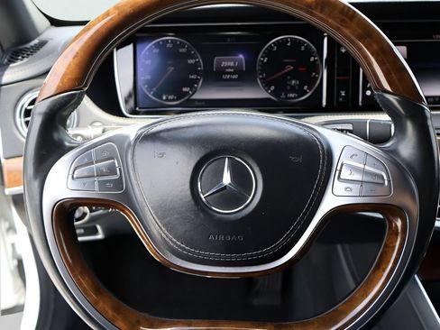 Certified 2015 Mercedes-Benz S 550 4MATIC Sedan image 31