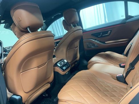 Used 2026 Mercedes-Benz S 580 4MATIC Sedan image 25