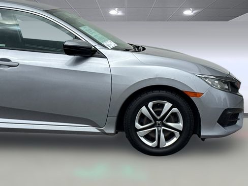Certified 2018 Honda Civic LX image 32