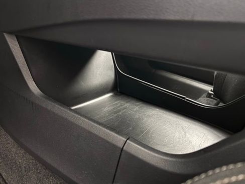 Used 2024 Nissan Rogue SV image 17