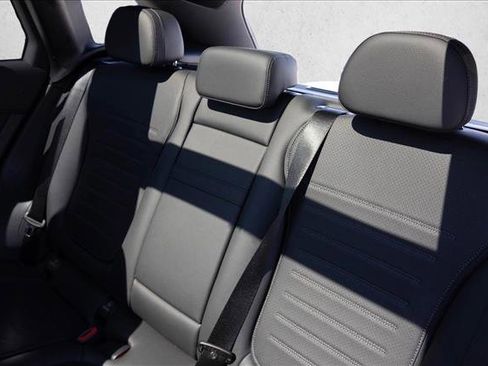 Certified 2026 Mercedes-Benz GLC 300 4MATIC image 26