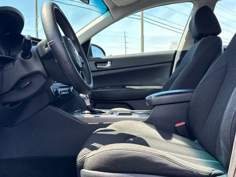Used 2019 Kia Optima LX w/ LX 17" Wheel Package FWD image 17