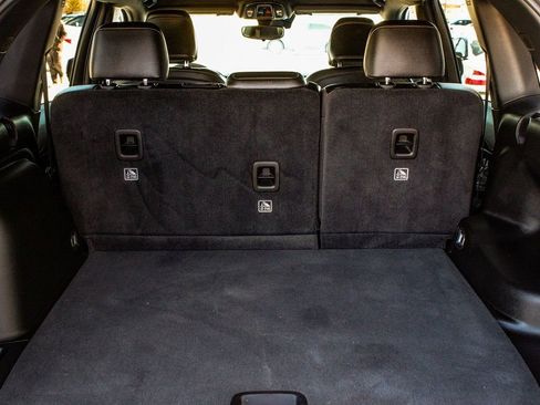 Used 2024 Jeep Grand Cherokee Altitude image 43