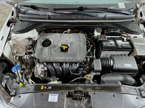 Used 2018 Hyundai Elantra Value Edition image 33