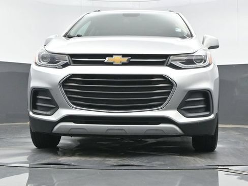 Used 2020 Chevrolet Trax LT FWD image 22