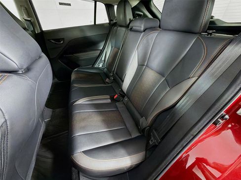 Used 2024 Subaru Crosstrek 2.5i Limited w/ Crosstrek Mirror Package image 23