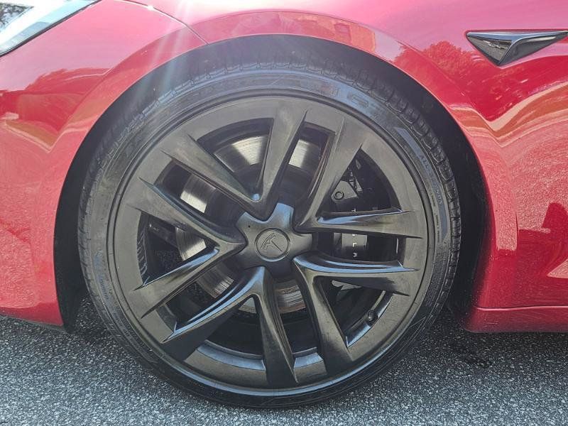 Used 2023 Tesla Model S AWD/4WD image 18