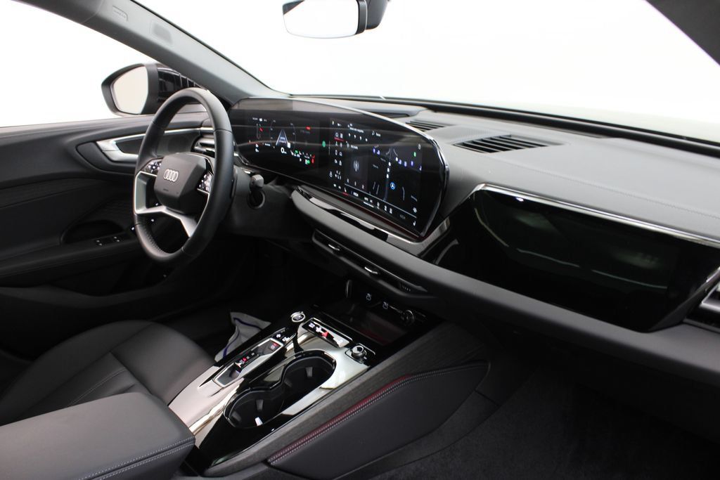 Used 2025 Audi A5 2.0T Premium Plus w/ Premium Plus AWD/4WD image 26