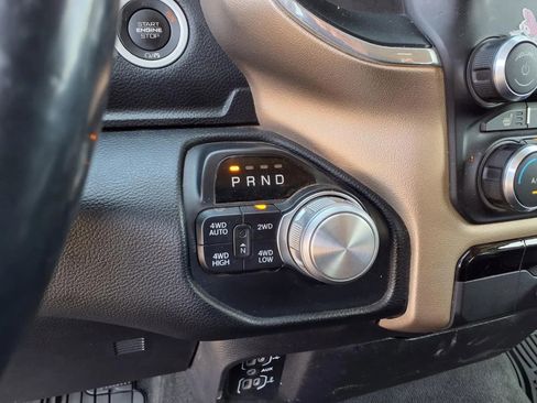 Used 2019 RAM 1500 Laramie AWD/4WD image 22