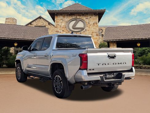 Used 2024 Toyota Tacoma TRD Sport AWD/4WD image 3